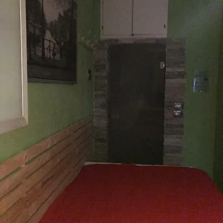 Centro Stazione Universita * بولونيا