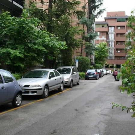 Centro Stazione Universita Apartment *